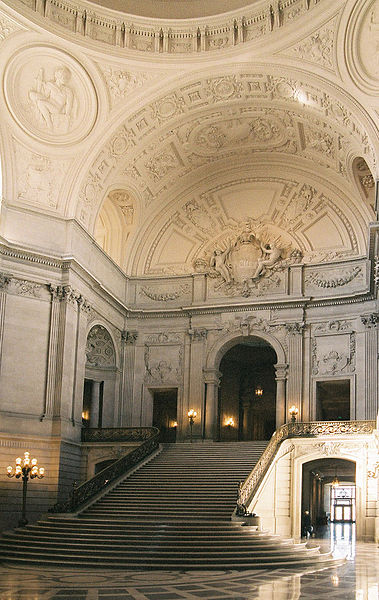 L'Escalier des Parlementaires. Il mène à l'hémicycle