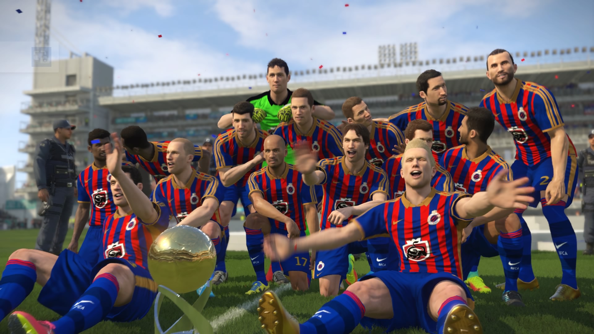 RFC Aurora avec le trophée
