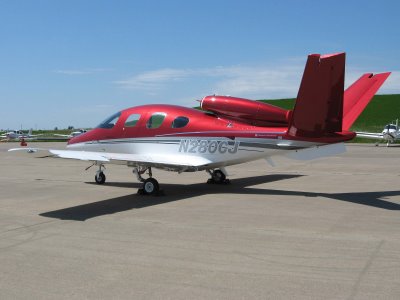 Le Cirrus-Jet de T.A.R.